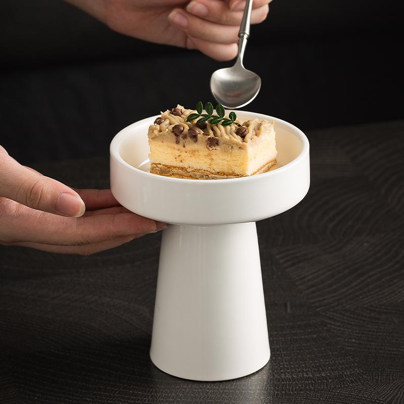 Ceramic Fruit Snack Plate Restaurant High Footed Bowl Restaurant Salad Dessert Bowl Desktop Pastry Nut Plate Cool Dishes Bowl