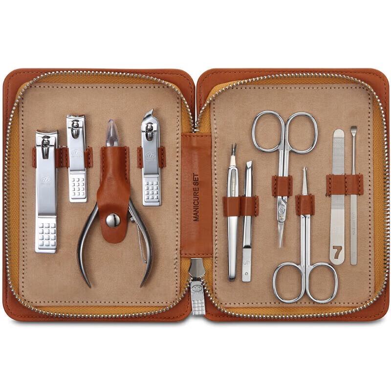 THREE SEVEN 10-Piece Nail Clipper & Grooming Set