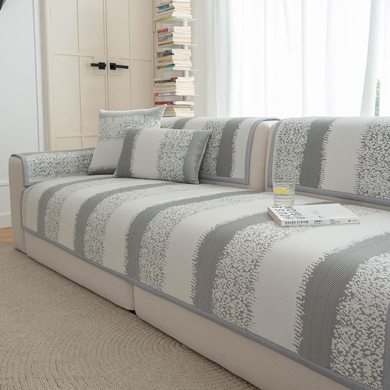 

Cool Doudou Sofa Cushion, Summer Mat Mat, Non-Slip Summer Ice Cushion New Sofa Cover Cover Cloth Seat Cushion 70*70cm