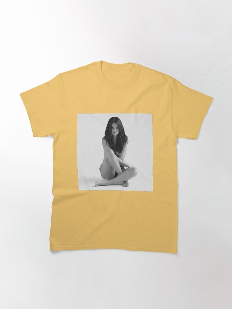 Natural Beautiful Girl Alternative Albums Musical Poster Classic T-Shirt