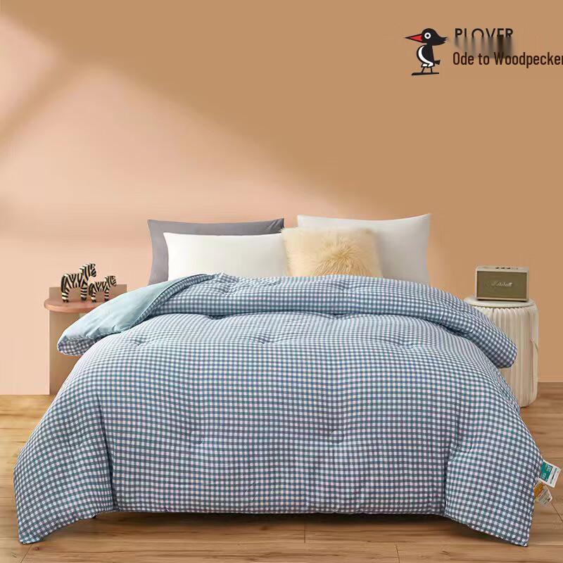 

Plover All-Season Quilt