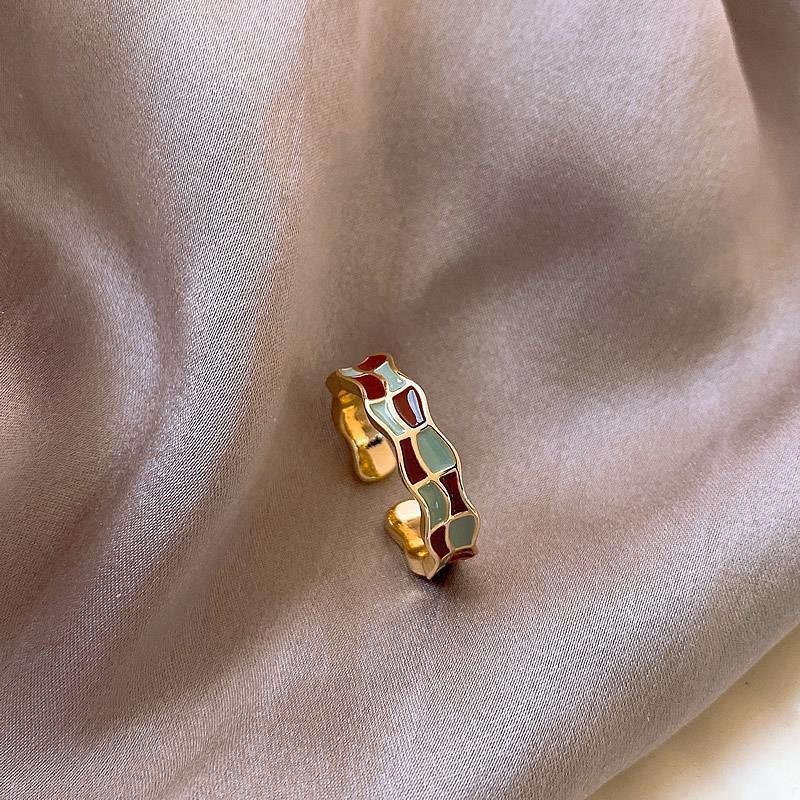 Adjustable Checkered Women's Stackable Ring - Trendy, High-End Fashion for Index Finger