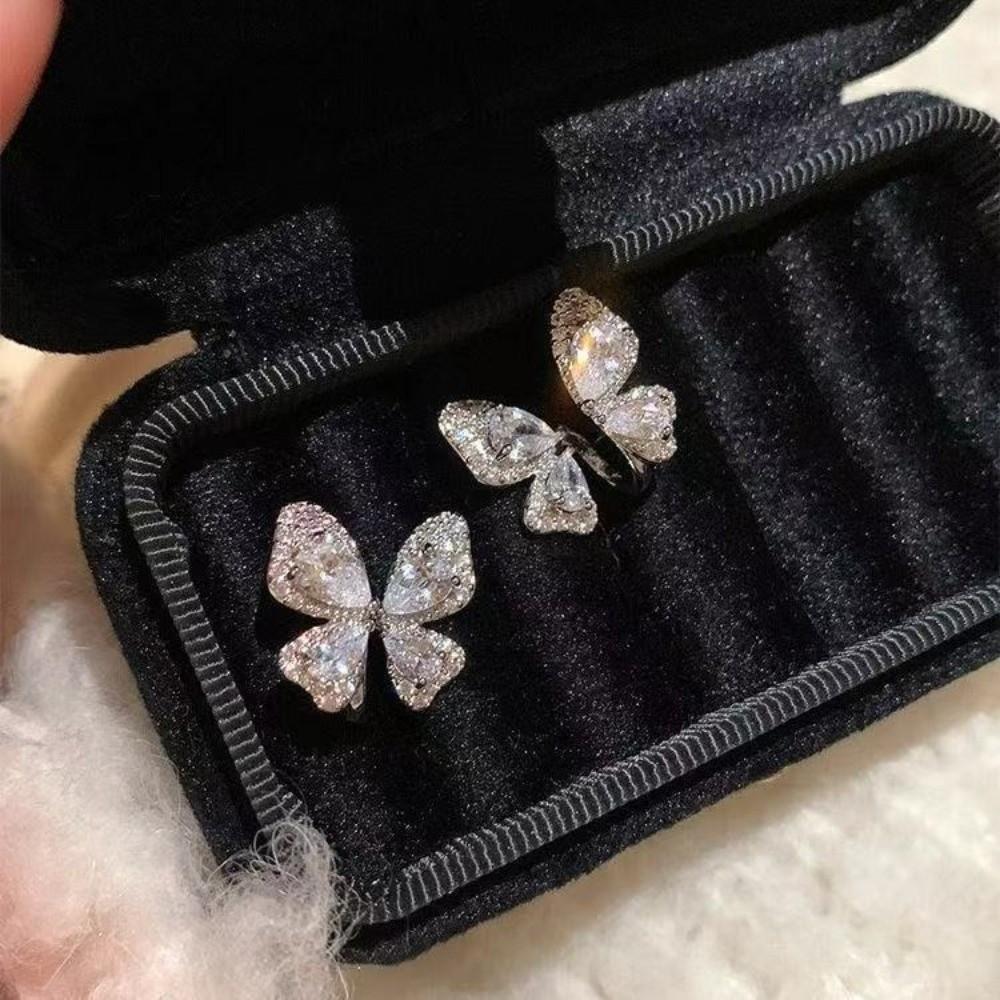 Simple Design Zircon Earrings Luxury Exquisite Earrings Fashion Butterfly Stud Earrings  Banquets
