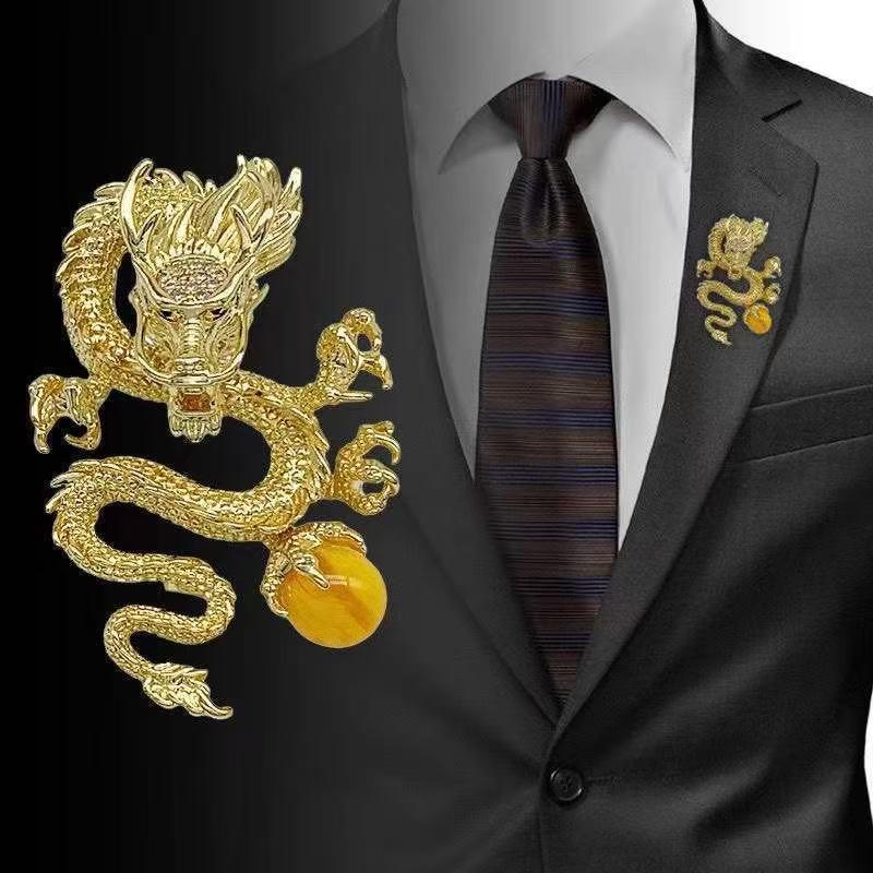 2024 Year of the Dragon Zodiac Brooch: Elegant Chinese Style Dragon Pin for Men & Women, Perfect Suit Accessory