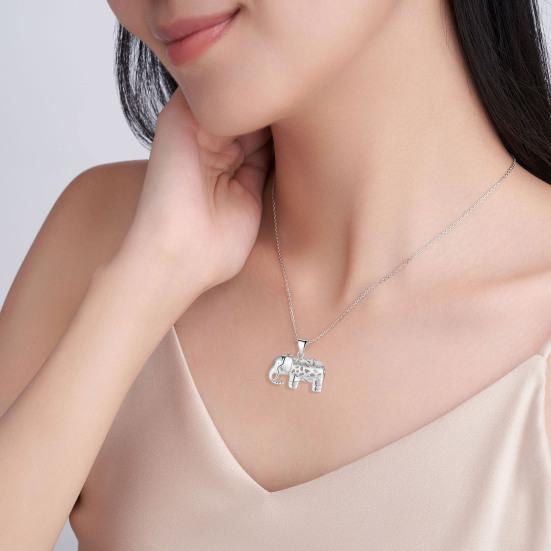 Lucky Elephant Pendant Necklace Hollow Necklace Alloy Animal Elephant Charm Amulet Necklace Friendship Gift for Women