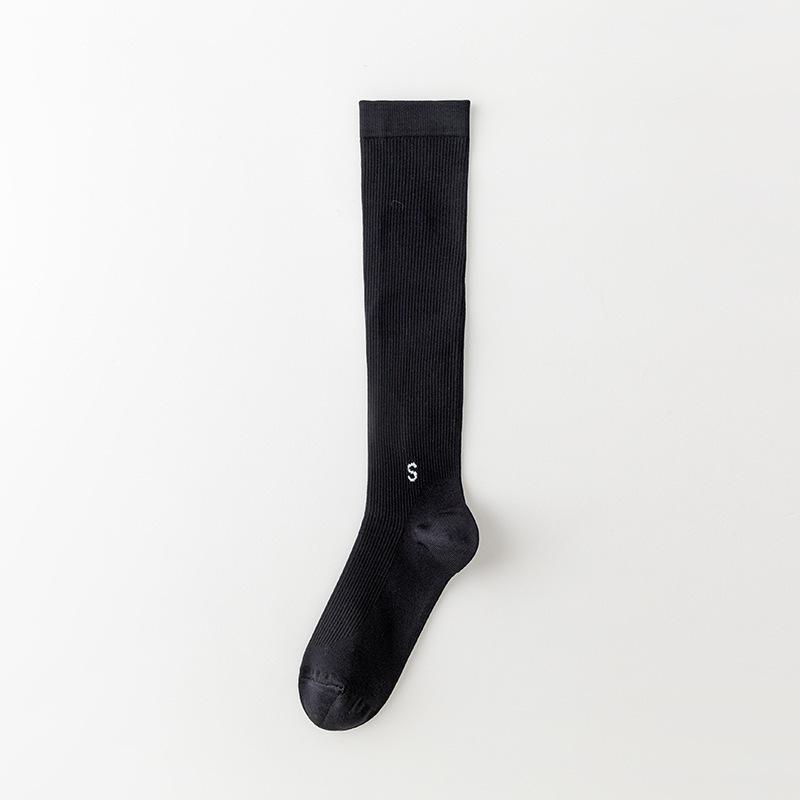 Ladies Spring and Autumn Professional Jump Rope Running Pilates Fitness Exercise Lean Leg Non Slip Breathable Pressure Calf Socks