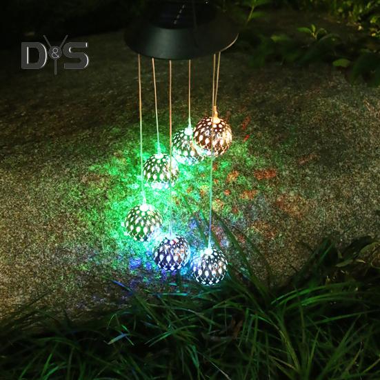 Solar Wind Chime Garden Metal Orb Wind Chime with Color-Changing Solar Lights Outdoor Decor Light-up Wind Chime for Porch Patio Balcony Decoration