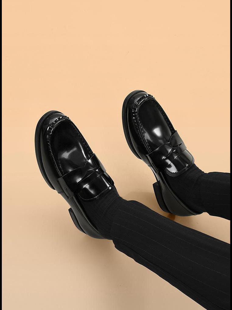 2024 Men's Fashion Shiny Leather Loafers - British Style Moccasins for Business and Casual Wear