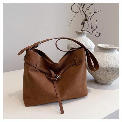 Retro Suede Handbag Tote for Women: New Trendy Large Capacity Shoulder Bag for Autumn/Winter 2025