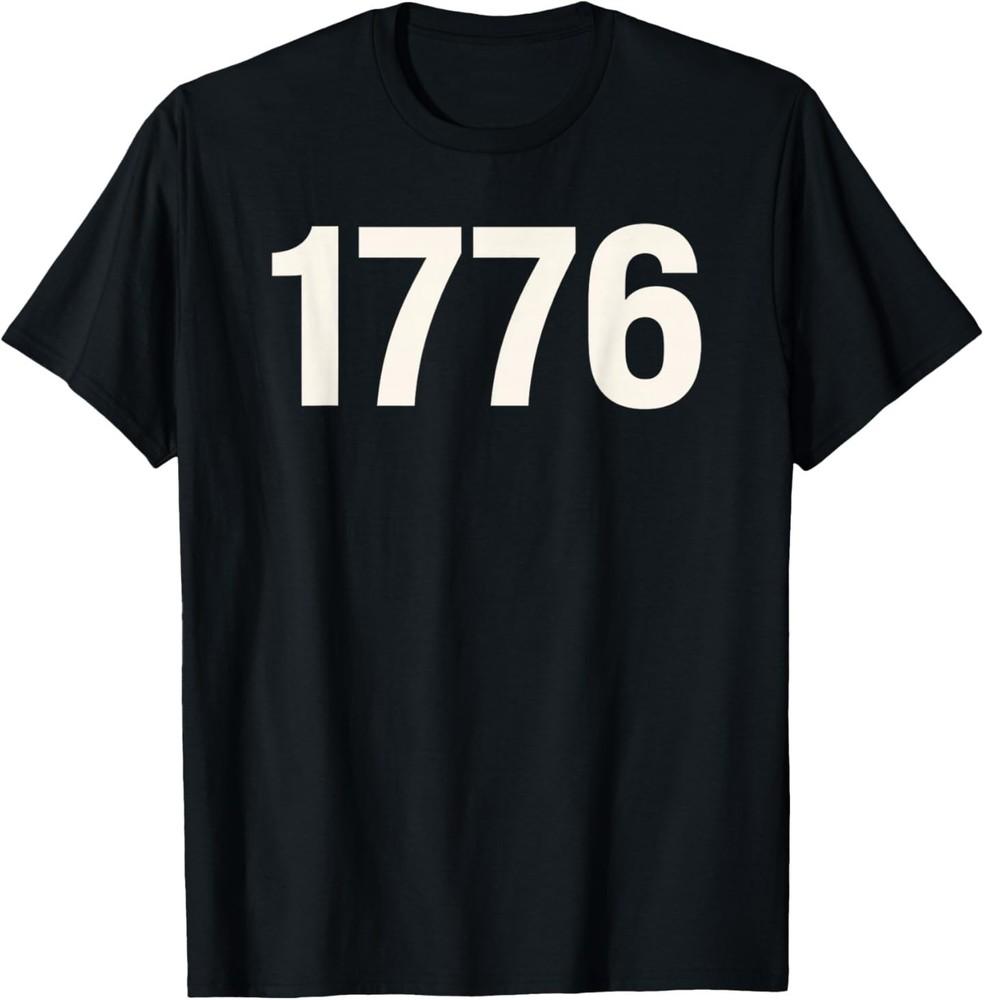 

1776 Minimalist Vintage Number Design T-Shirt XL