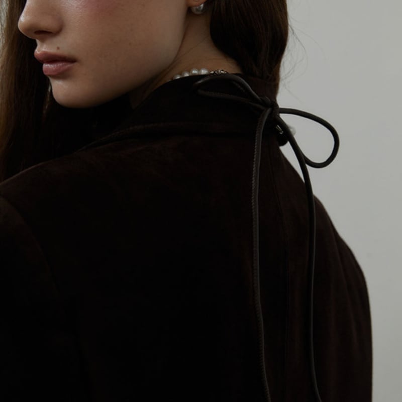 LOVE ME MONSTER Natural Pearl Leather Ribbon Necklace (L243MNK020)