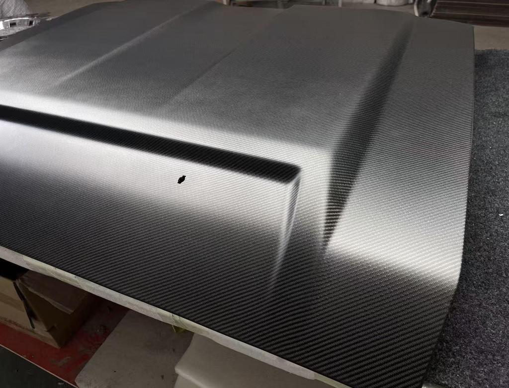 Toyota LC71/76/78 Matte Carbon Fiber Replacement Hood for Engine Modification