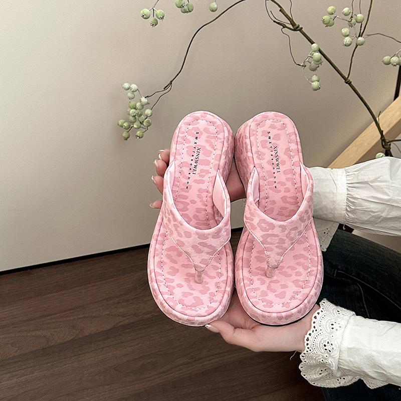 Fashion 2025 Summer Platform Wedges Woman Clip Toe Slippers Fashion Thick Bottom High Heels Party Slides Shoes