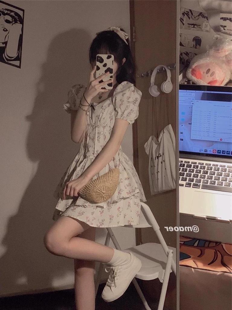 2026 Summer Women's Floral Retro Puff Sleeve Tea Dress - Spicy Girl Style, Pure Desire Waist-Cinching Skirt