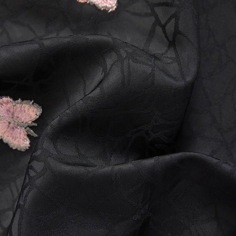 Women's Embroidered Color-Block Round Neck Vest