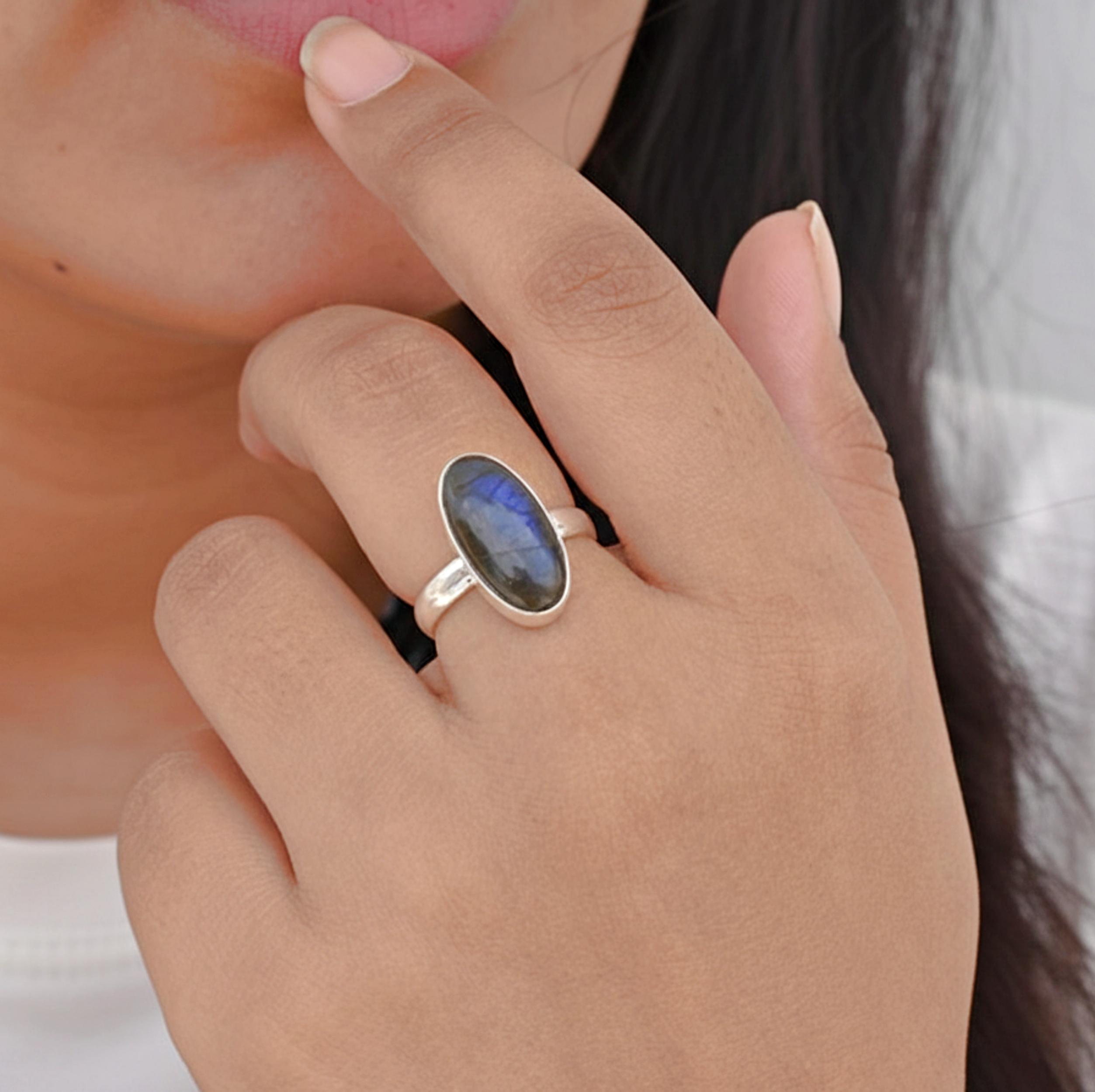

Blue Labradorite Oval Statement Ring, 925 Sterling Silver Jewelry, Minimalist Large Gemstone Ring 4