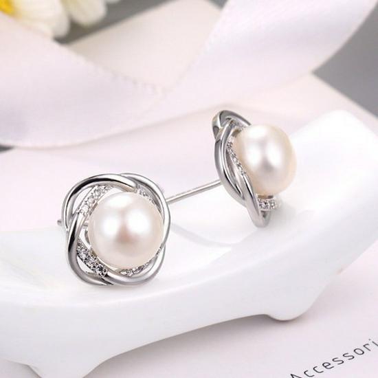 Корейские цветочные серьги-кольца с жемчугом и цирконами Stud Earrings Gold
