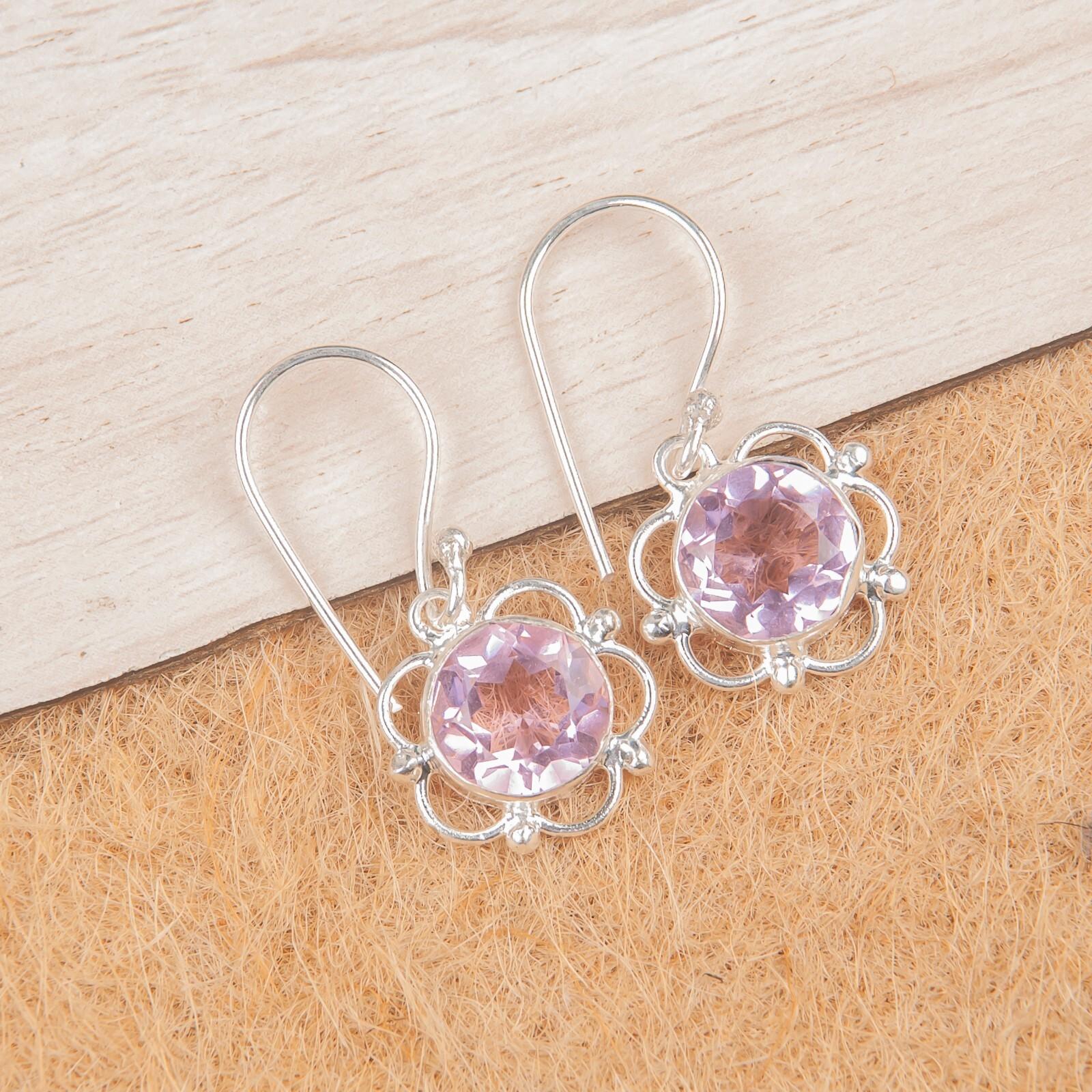 

Морганит Драгоценный камень 925 Стерлинговое серебро Ювелирные изделия Ручной работы Женские Серьги-крючки 1.40 EE-56-11