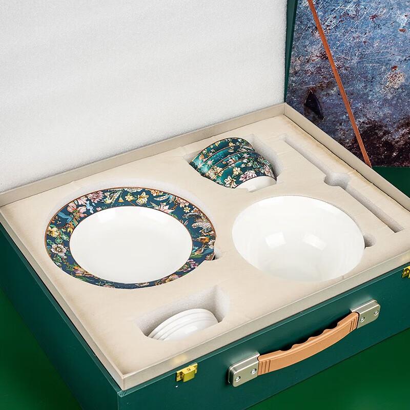 Tang Hui Nordic Green Wilds Bone China Dinnerware Set