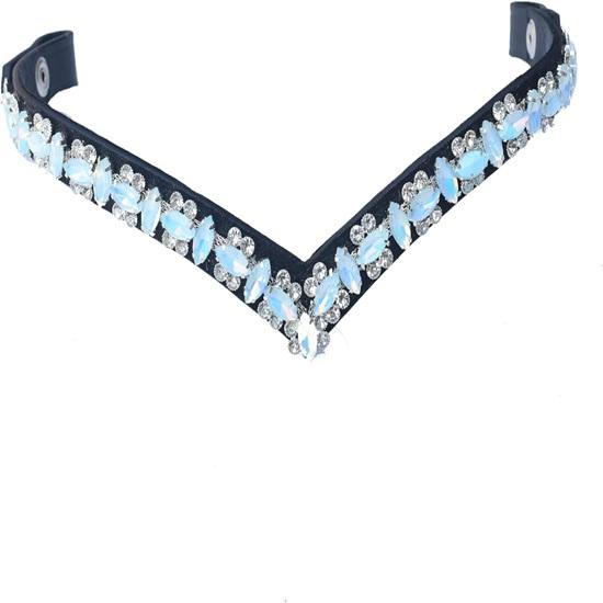Stylish V-Shaped Horse Bridle Snap browband Made from Durable Leather .