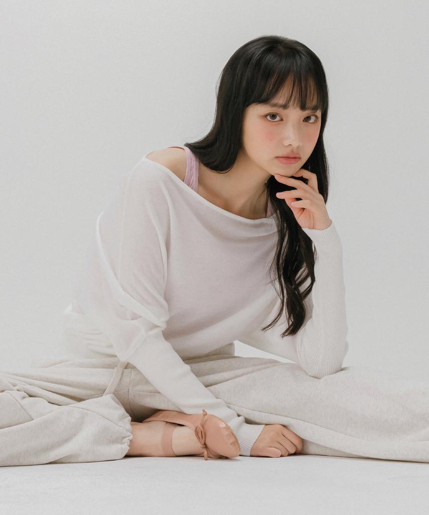 Mellotoli Off-Shoulder Knit Top (2 Colors)