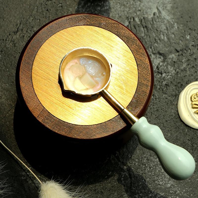 1Pc Wax Stamp Seal Spoon Retro Handle Sealing Wax Melting Spoon for Wax Sealing Decorative Wax Stamp Craft Gift
