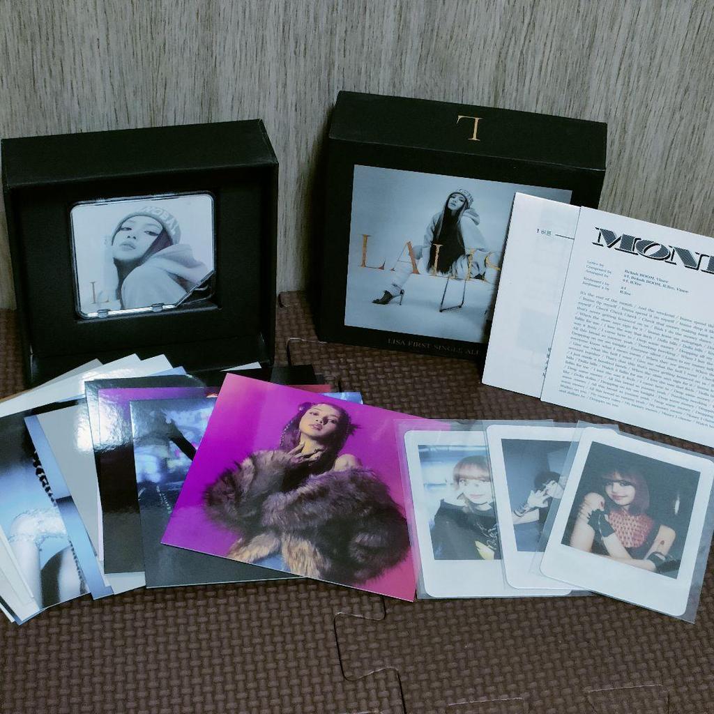 [USED] BLACKPINK LALISA Album Bonus Trading Card