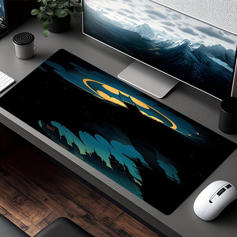 Superheroes Print Mouse Pad, for Keyboard Pad Laptop PC Mat for Office Home Use, Desk Decor, Perfect Birthday Gift for Gamers