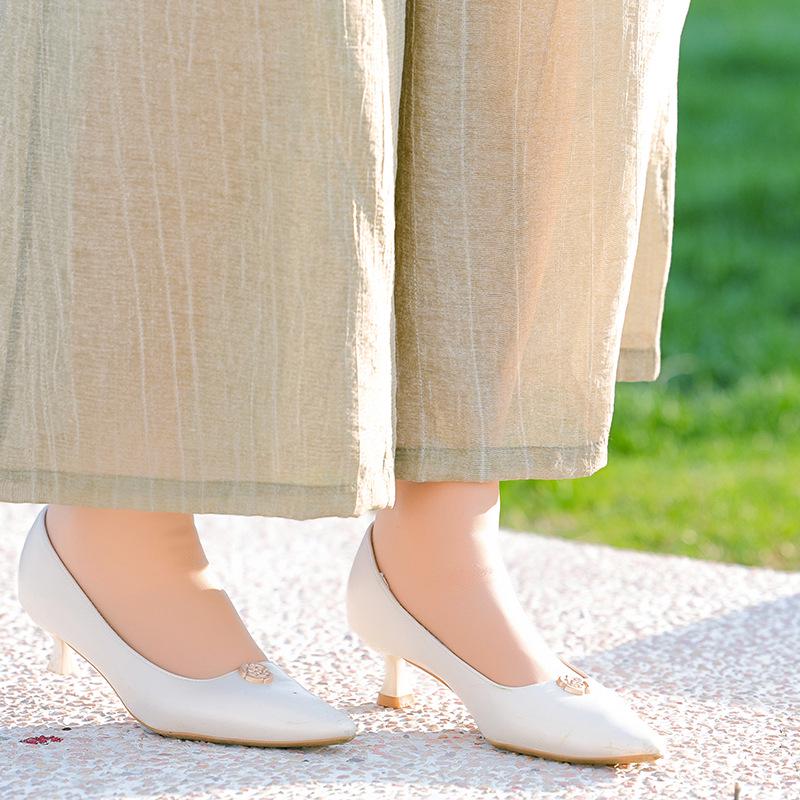 Letní bavlněno-lněný set: Dámský volný zeštíhlující dvoudílný outfit - Top a kalhoty se širokými nohavicemi pro matky středního a staršího věku