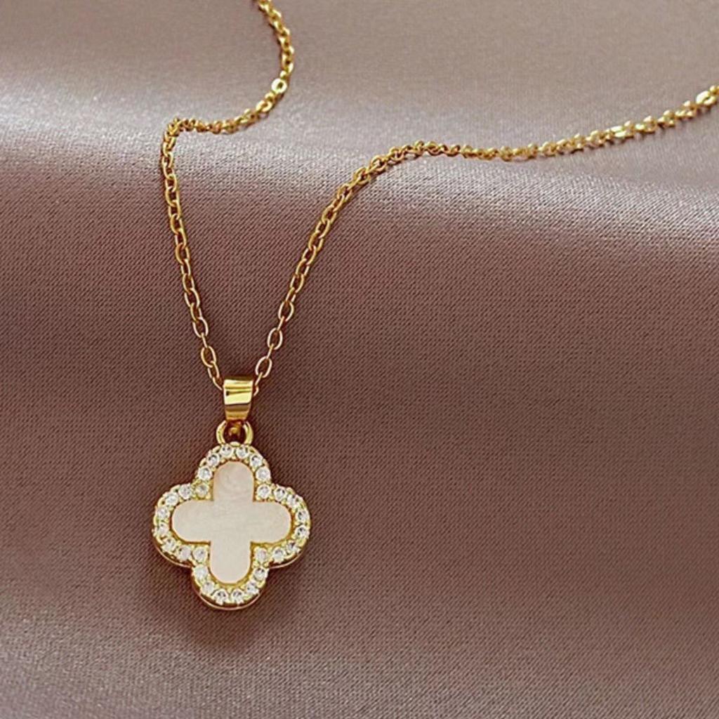 Shrimp skin four-leaf clover necklace, simple five-flower good luck and versatile jewelry for women, Japan and Korea