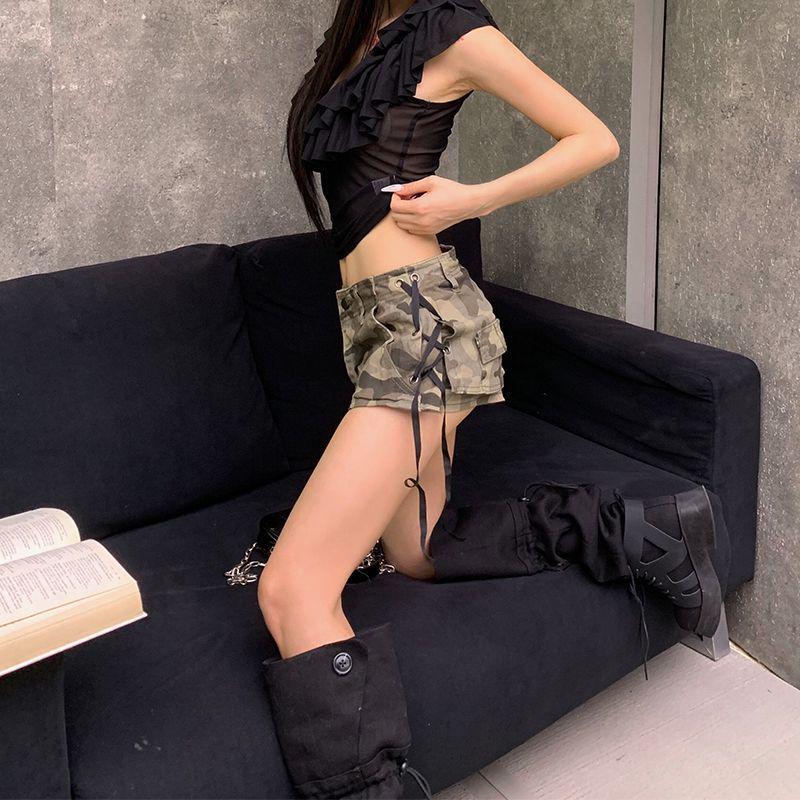 

Women s Camouflage Lace-Up Denim Skirt - American Retro Low-Waisted A-line Hip-Hugging Mini Skort 2XL