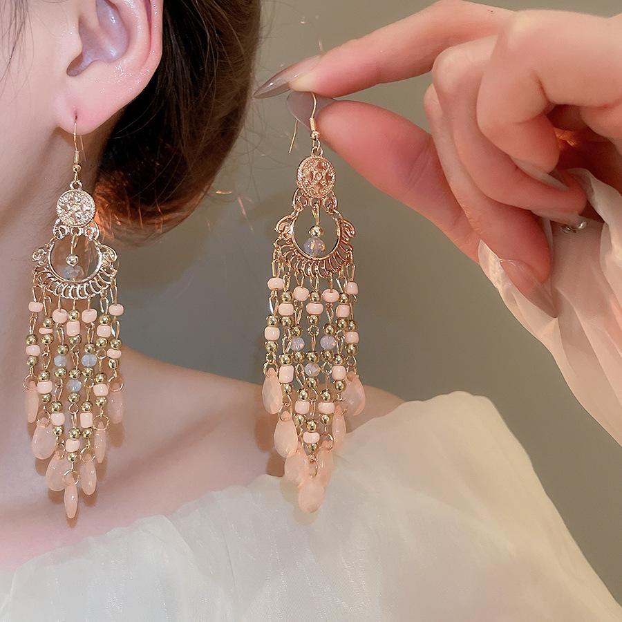 Retro Ethnic Bell Tassel Earrings: Exquisite, Fashionable Dangle Design with Light Luxury Appeal.