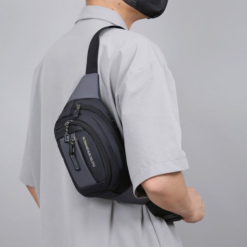Multiple Pockets Multifunctional Waist Bag Large Capacity Men Running Pouch Men Chest Bag  Gym