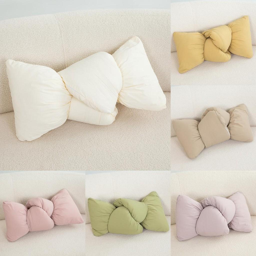 Knot Shape Cushion With Polyester Cover For Childrens Bedroom And Living Room Decor