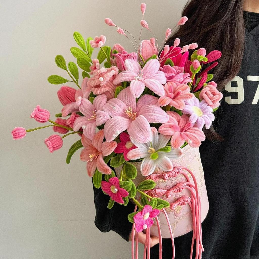 Handmade Pipe Cleaner Rose Bucket Bouquet - DIY Kit & Finished Product for Girlfriends & Best Friends