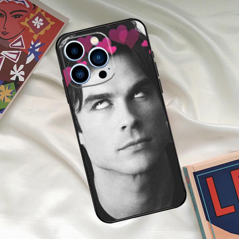 

Чехол для телефона Damon Salvatore из Дневников вампира Для iPhone 16 14 13 12 11 15 17 Pro Max 15 16 Plus 13 Mini 16e 17 Air Funda Cover iPhone 17 Pro