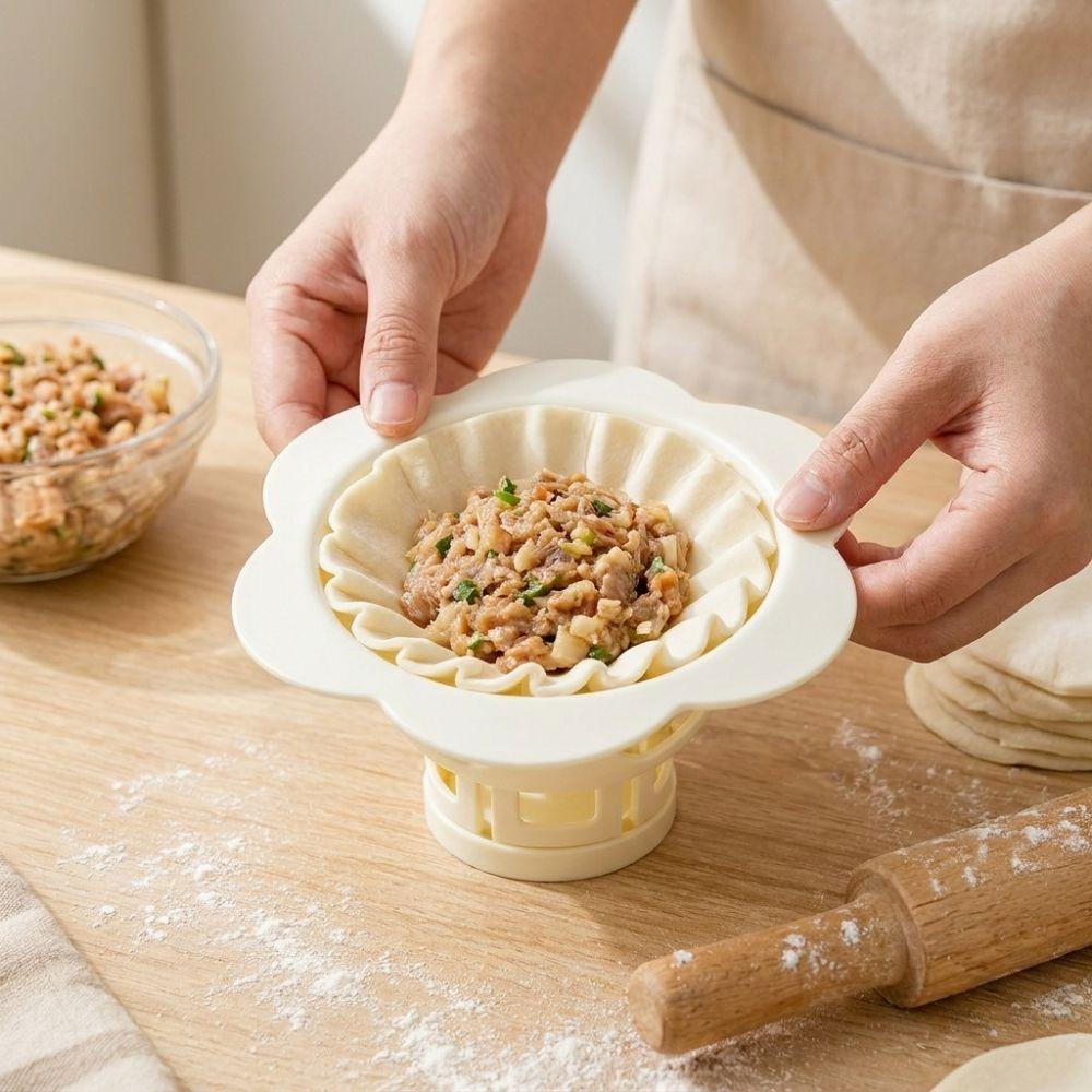 Plastic Flower Dumpling Mold Non-stick Heart Hollow Baozi Maker Mold Saving Labor Food Grade Steamed Bun Mold