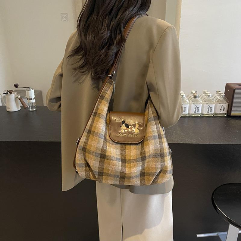 Tote Bag Women's New Dachshund Dog Plaid Large-capacity Shoulder Bag Commuter Messenger Backpack Luggage