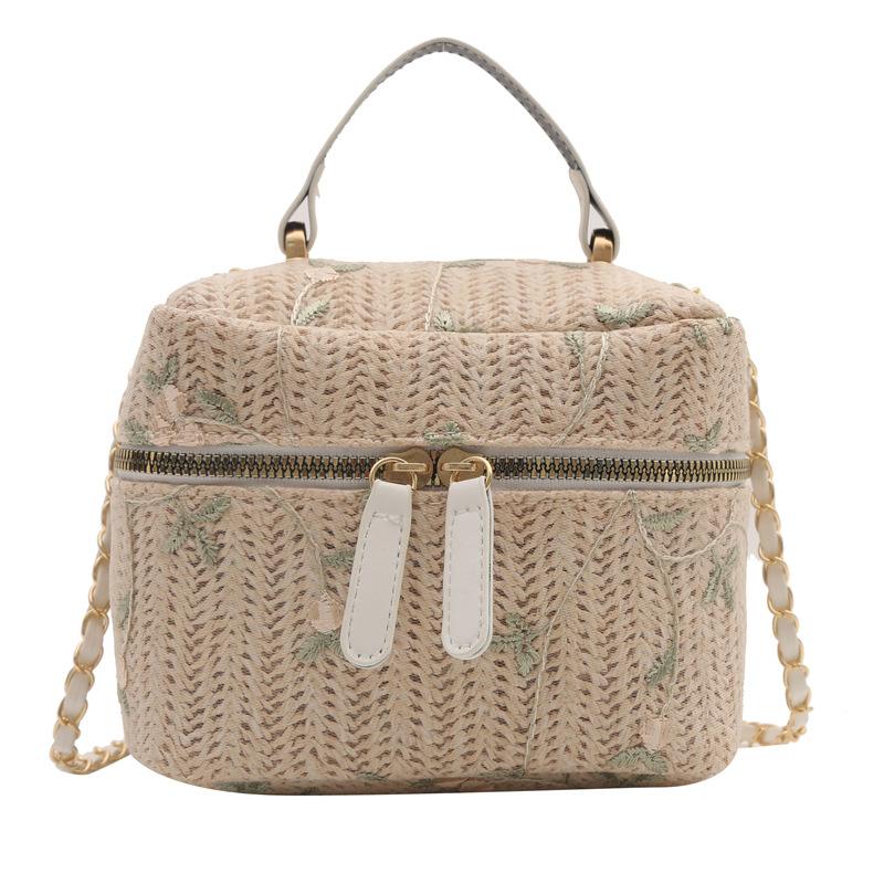 Women's bag 2025 new fashion chain messenger bag mini woven shoulder bucket bag rattan straw bag beach bag