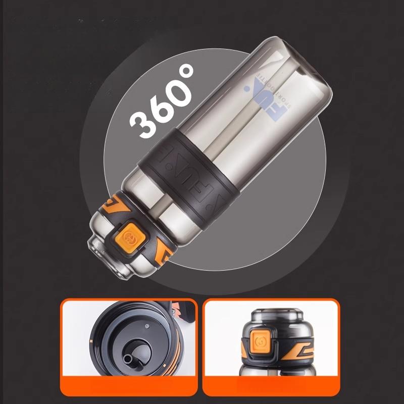 GIANXI Tragbarer Sportwasserbecher für Männer Tritan-Material Ein-Knopf-Öffnungsdeckel Fitnessbecher Hochtemperaturversiegelt Auslaufsichere Kanne