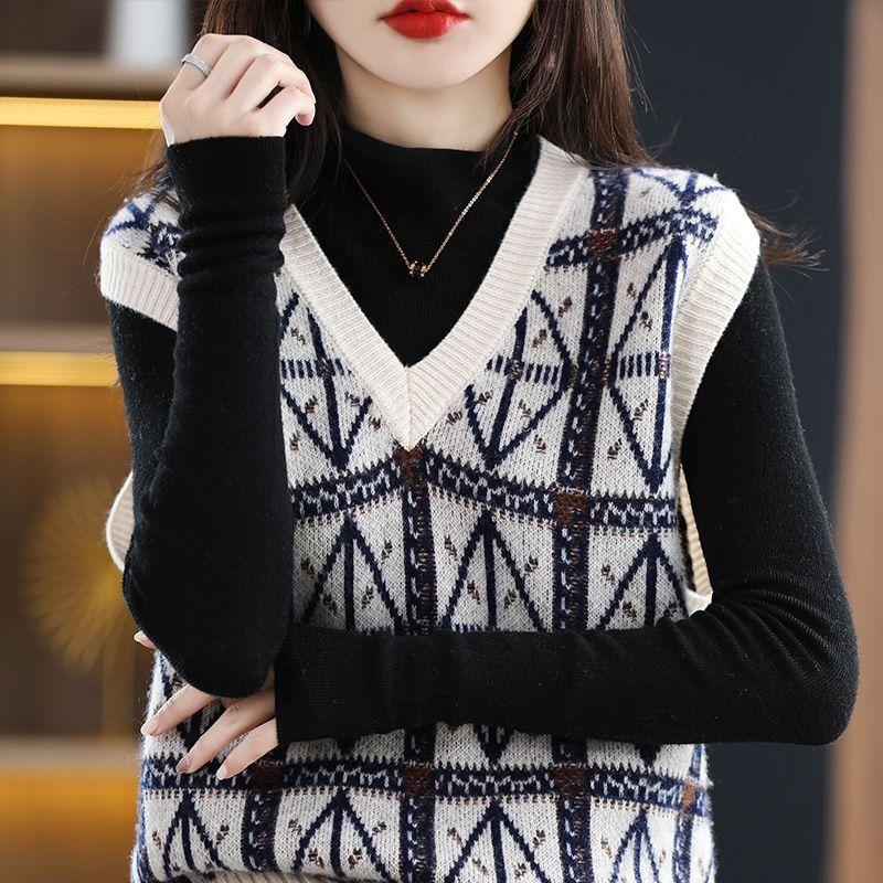 Vintage Wool Knitted Sweater Pullover Tank Women Folded Vest Diamond Plaid V-Neck Sleeveless Sweater Pullover Vest Female Tops