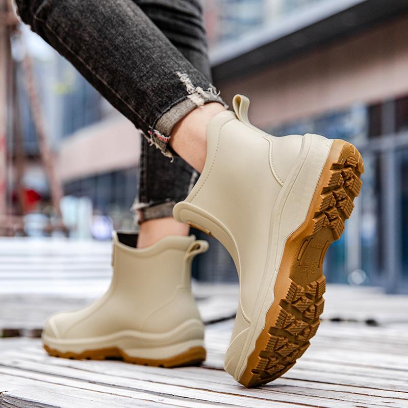 Style and Fashionable Short-cylinder Waterproof Fishing Rain Boots for Men with Thick Soles and Wear-resistant Water Shoes