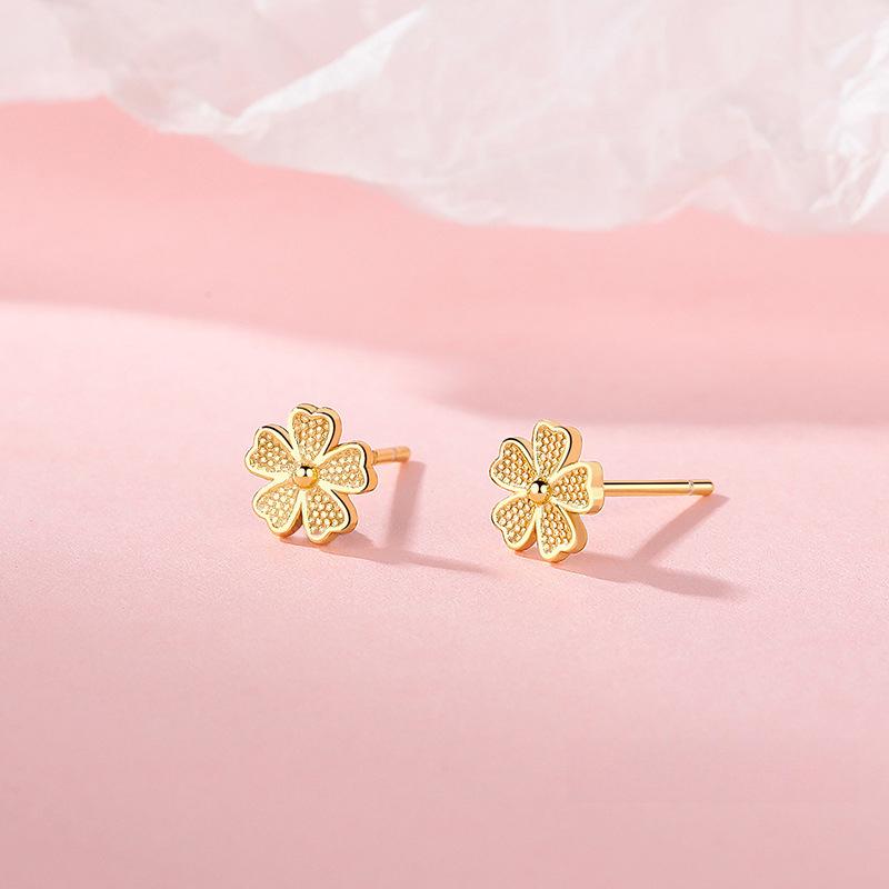 

Маленькие свежие серьги-цветы в форме сердца для женщин