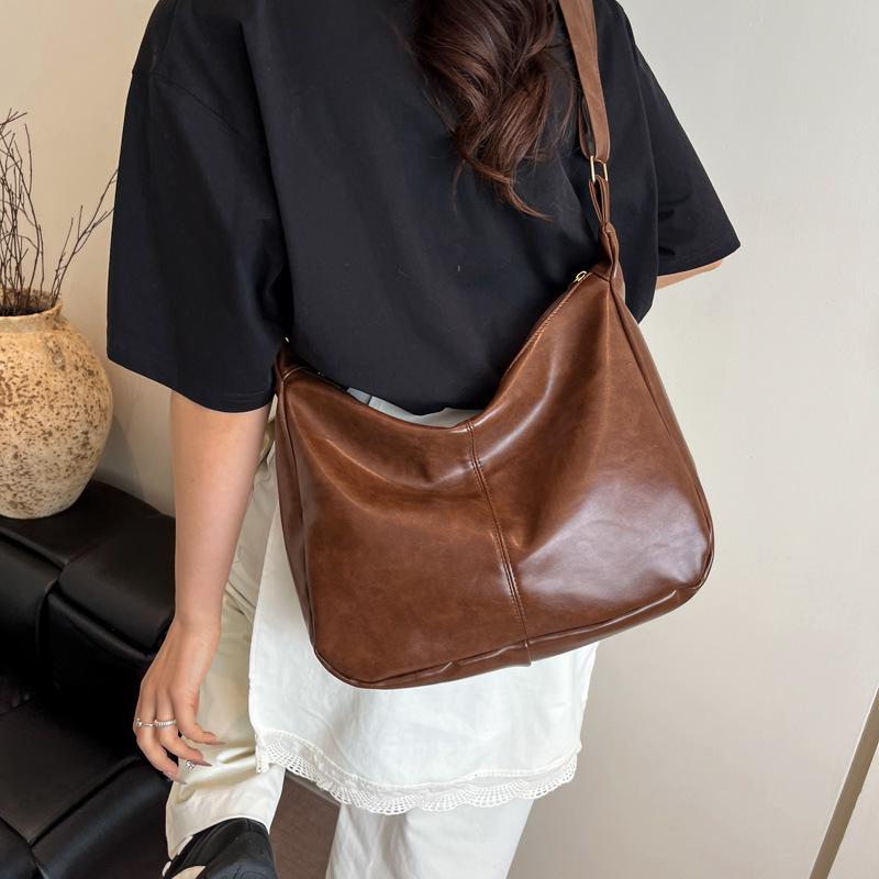 Dumpling Retro Crossbody Bag Stylish Square Bag Women Zipper Closure Casual Use