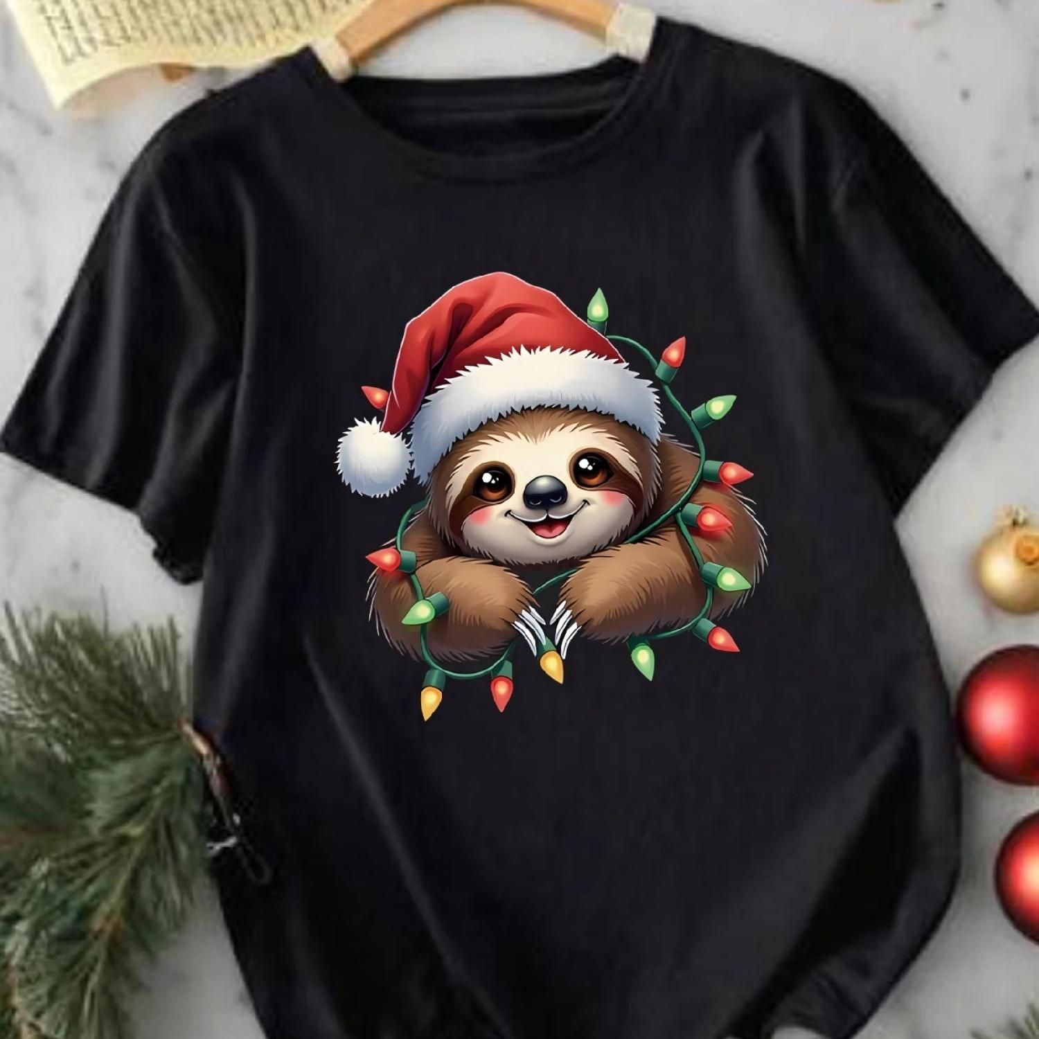 

Christmas Hat Sloth Pattern Print T-Shirt Daily Fashion Women s Casual Wear Summer T-Shirt Short Sleeve XXXXXL різнокольоровий