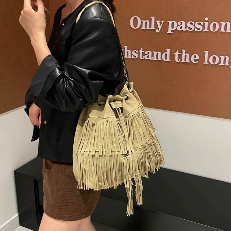 Pu Material Fringe Water Bucket Shoulder Bag With Zipper Pocket For Women