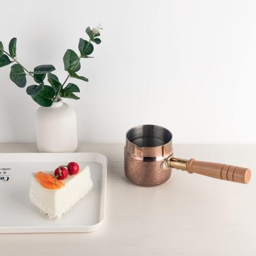 IMEEA Milk Pan, Saucepan, 18-10 Stainless Steel, Induction Compatible, 400ml, with Spout, Antique Gold