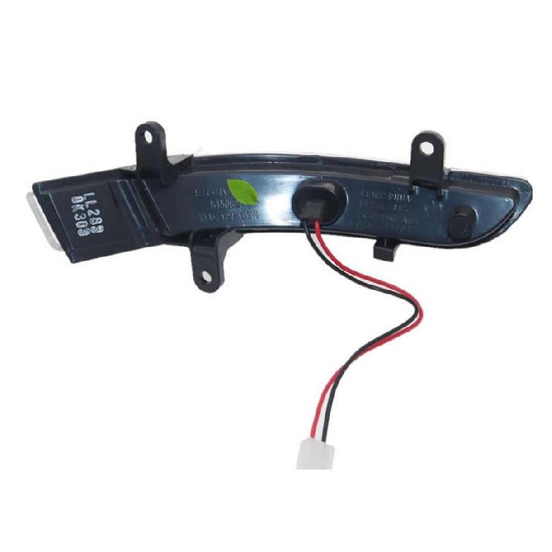 For Baojun 730 2014 2015 2016 Car Accessories Rearview Side Mirror Turn Signal LED Light Outer Wing Mirrors