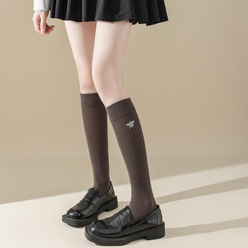 Women Stockings Bee Embroidery Long Socks Solid Color Black White Gray Stockings Knitted Cotton Knee Socks Women Stockings