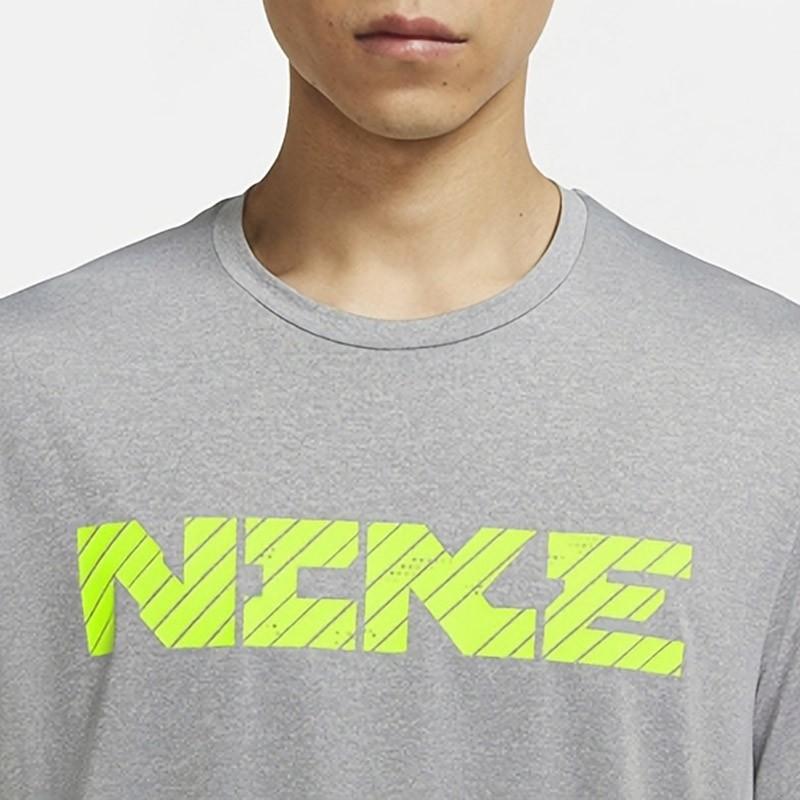 Nike Dri-Fit Contrast Logo Print Sports Crew Neck Short Sleeve T-Shirt Men Tops Light-Grey DD1751-073